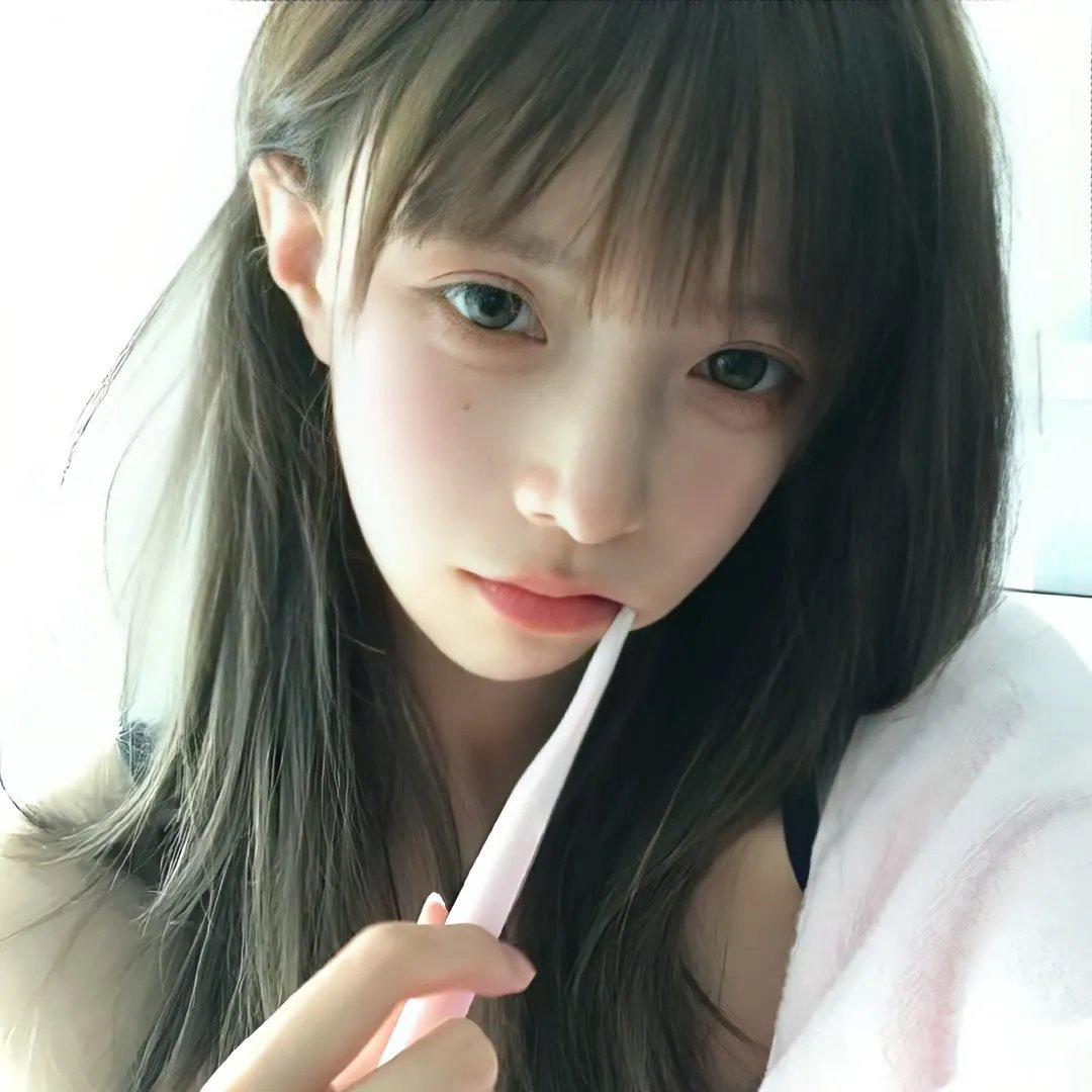 秋霞
